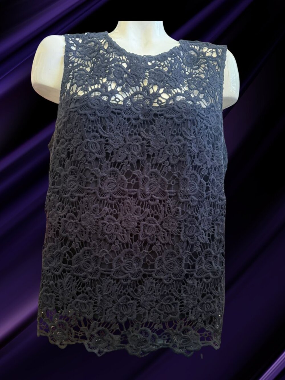 Nanette Lepore Lace Sleeveless Top | Size Large | Elegant Navy Crochet Lace